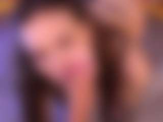Bllowjoyy's Live Sex Cam Show