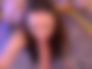 Bllowjoyy's Live Sex Cam Show
