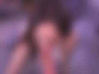 Live cam show with Bllowjoyy - Gag on Camsoda