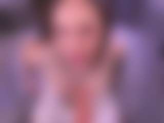 Bllowjoyy's Live Sex Cam Show