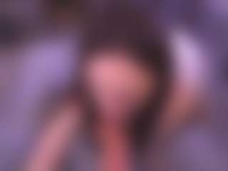 Bllowjoyy's Live Sex Cam Show