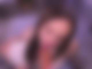 Bllowjoyy's Live Sex Cam Show