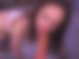 Bllowjoyy's Live Sex Cam Show