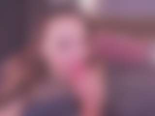 Bllowjoyy's Live Sex Cam Show