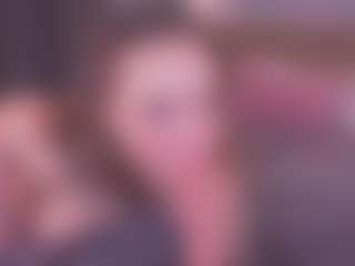 Bllowjoyy's Live Sex Cam Show