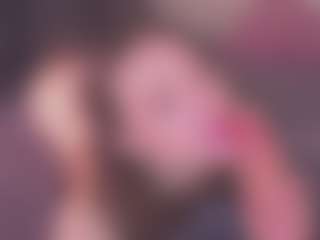 Bllowjoyy's Live Sex Cam Show