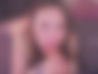Bllowjoyy's Live Sex Cam Show