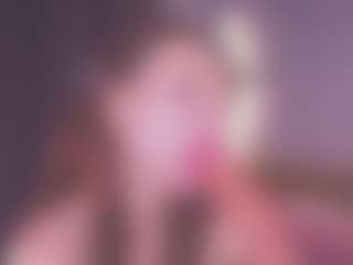 Bllowjoyy's Live Sex Cam Show