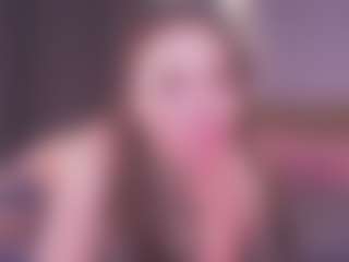 Bllowjoyy's Live Sex Cam Show