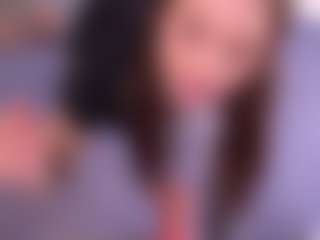 Bllowjoyy's Live Sex Cam Show