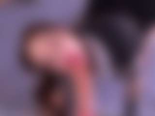Bllowjoyy's Live Sex Cam Show