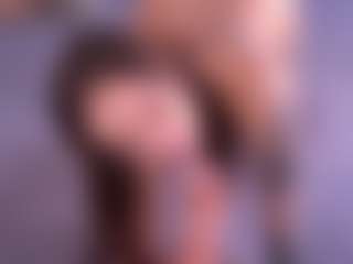 Bllowjoyy's Live Sex Cam Show