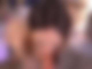Bllowjoyy's Live Sex Cam Show