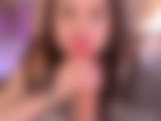 Bllowjoyy's Live Sex Cam Show