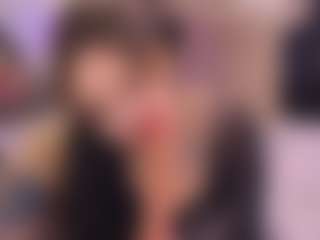 Bllowjoyy's Live Sex Cam Show