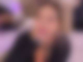 Bllowjoyy's Live Sex Cam Show