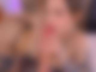 Bllowjoyy's Live Sex Cam Show