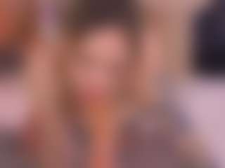 Bllowjoyy's Live Sex Cam Show