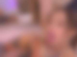 Bllowjoyy's Live Sex Cam Show