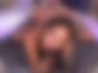 Bllowjoyy's Live Sex Cam Show