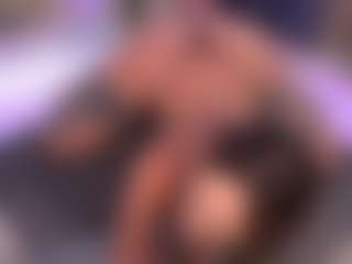 Bllowjoyy's Live Sex Cam Show