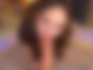 Bllowjoyy's Live Sex Cam Show