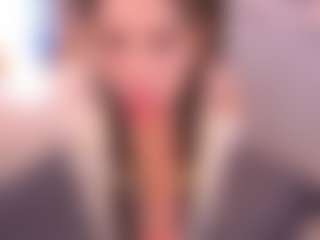 Bllowjoyy's Live Sex Cam Show