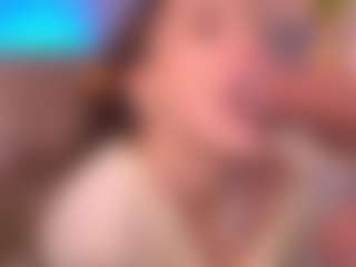 Bllowjoyy's Live Sex Cam Show