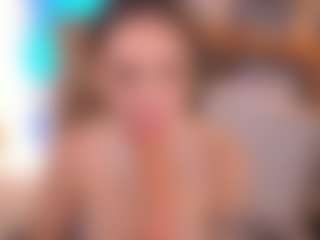 Bllowjoyy's Live Sex Cam Show