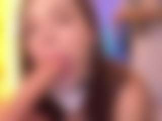 Bllowjoyy's Live Sex Cam Show