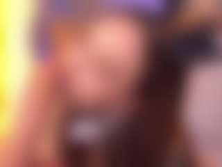 Bllowjoyy's Live Sex Cam Show