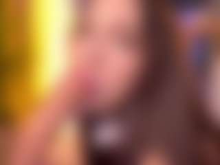 Bllowjoyy's Live Sex Cam Show