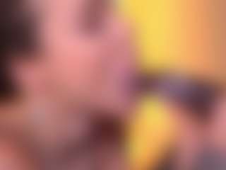 Bllowjoyy's Live Sex Cam Show