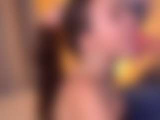 Bllowjoyy's Live Sex Cam Show