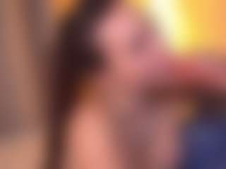 Bllowjoyy's Live Sex Cam Show