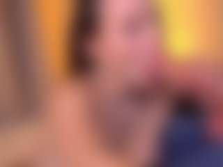 Bllowjoyy's Live Sex Cam Show