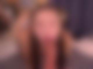 Bllowjoyy's Live Sex Cam Show