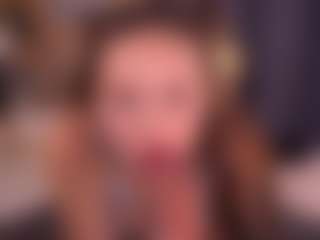 Bllowjoyy's Live Sex Cam Show