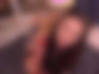 Bllowjoyy's Live Sex Cam Show