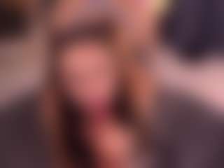 Live cam show with Bllowjoyy - Sexwebcam Curvy on testsause.com