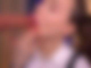 Bllowjoyy's Live Sex Cam Show