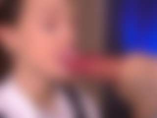 Bllowjoyy's Live Sex Cam Show