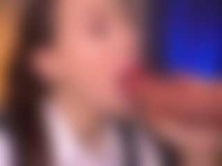 Bllowjoyy's Live Sex Cam Show