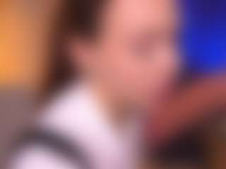 Bllowjoyy's Live Sex Cam Show