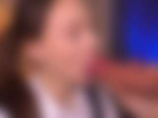 Bllowjoyy's Live Sex Cam Show