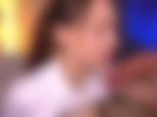 Bllowjoyy's Live Sex Cam Show