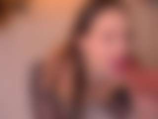 Live cam show with Bllowjoyy - HD Teen (18+) on Dolls Live