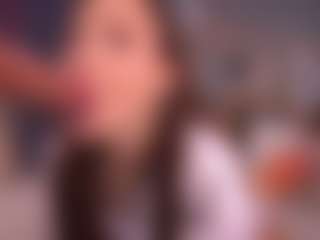 Bllowjoyy's Live Sex Cam Show