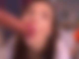Bllowjoyy's Live Sex Cam Show