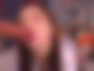 Bllowjoyy's Live Sex Cam Show